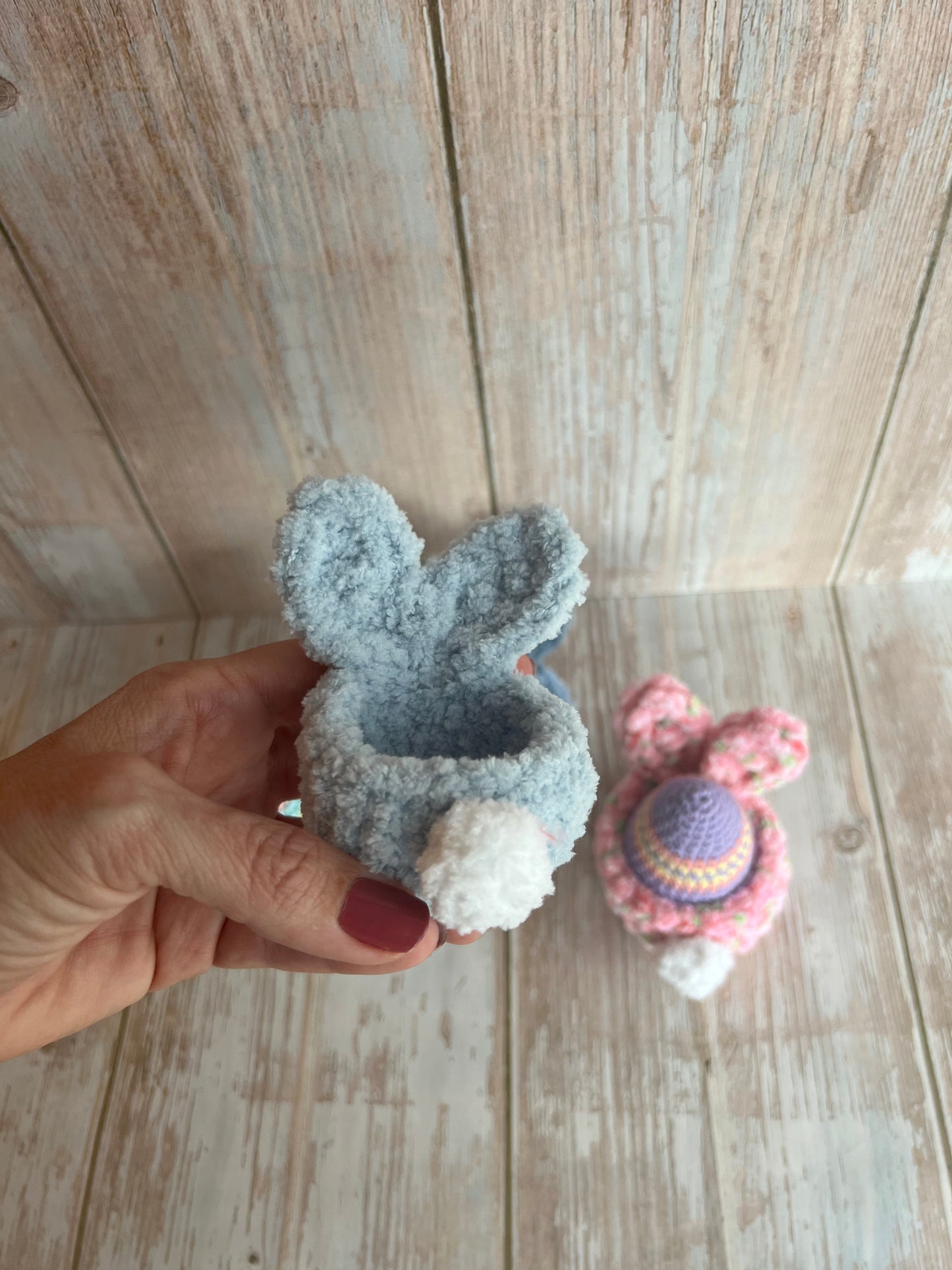 Crocheted Easter Bunny Egg Holder, Handmade Plush Bunny Egg Holder – Soft Easter Decoration with Pom-Pom Tail, Unique, Handmade, Readymade