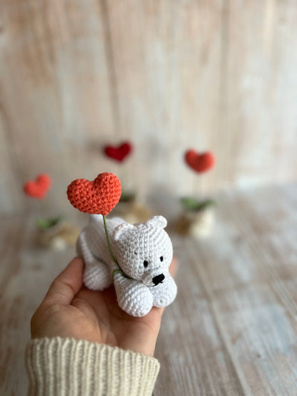 Handmade Crochet Polar Bear with Pink Heart Balloon – Perfect Valentine’s Day Gift, Handcrafted, Readymade, Unique Gift for Anniversary