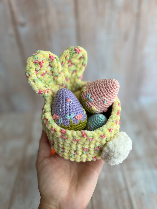 Handmade Plush Bunny Basket – Soft Easter Decoration with Pom-Pom Tail