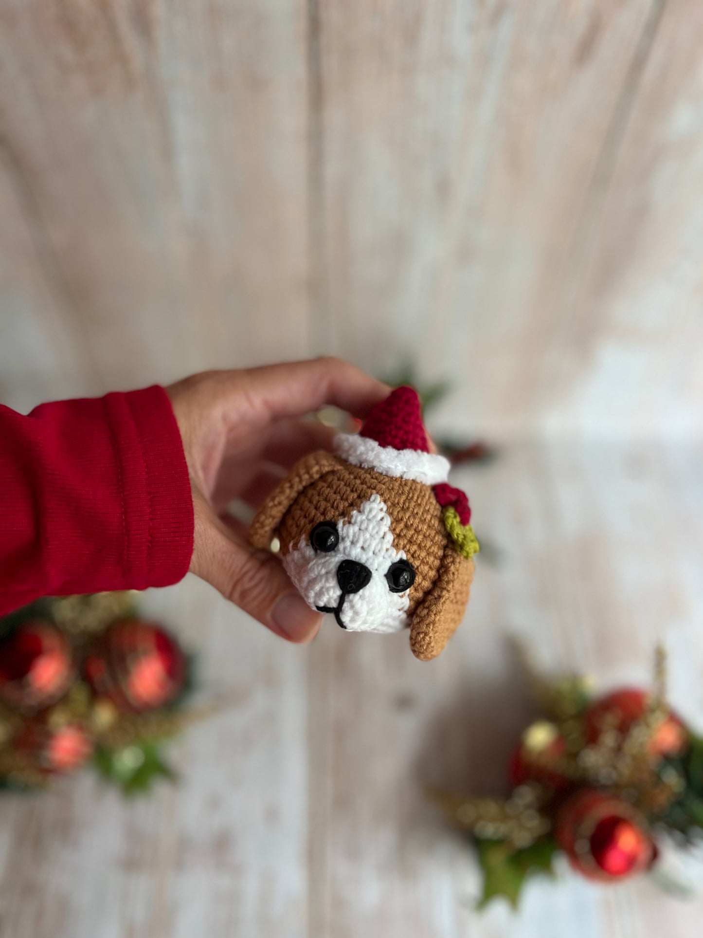 Holiday Pet Ornaments – Custom Crochet Dog Decorations with Santa Hats, Festive Crochet Pet Ornaments – Personalized Dog in Santa Hats, Handmade Crochet Pet Ornaments – Customizable Christmas Dog Decor