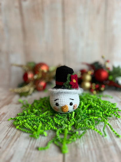 Handmade Crochet Snowman Ornament with Festive Black Hat, Christmas Ornament - Festive Snowman Decor, Snowman Christmas Tree Ornament - Handmade Snowman Charm, Perfect for Snowman Lovers