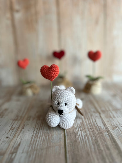 Handmade Crochet Polar Bear with Pink Heart Balloon – Perfect Valentine’s Day Gift, Handcrafted, Readymade, Unique Gift for Anniversary