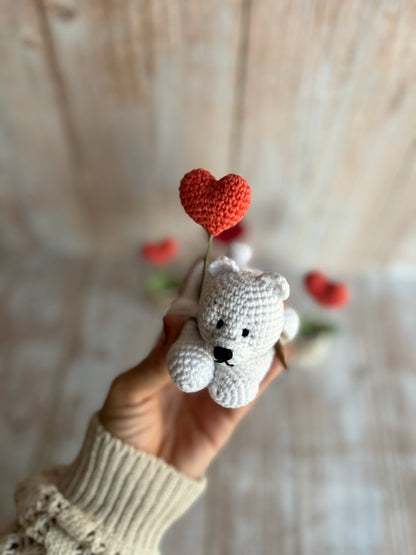 Handmade Crochet Polar Bear with Pink Heart Balloon – Perfect Valentine’s Day Gift, Handcrafted, Readymade, Unique Gift for Anniversary